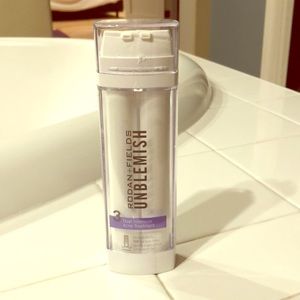 Rodman + Fields unblemish